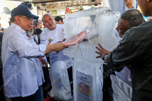 DATUK SERI ANWAR IBRAHIM