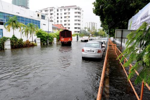 PG10_08032012_BANJIR
