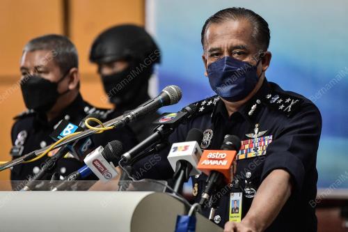 DATUK RAZARUDIN HUSAIN