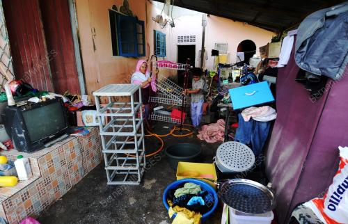 PG10_12112017_BANJIR