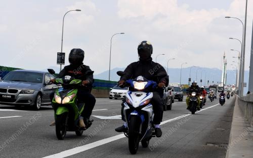 PG10_13042018_MOTOSIKAL_JAMBATAN