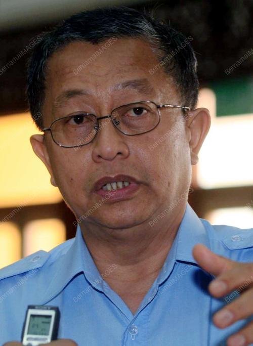 KAMARULZAMAN MOHD NOOR