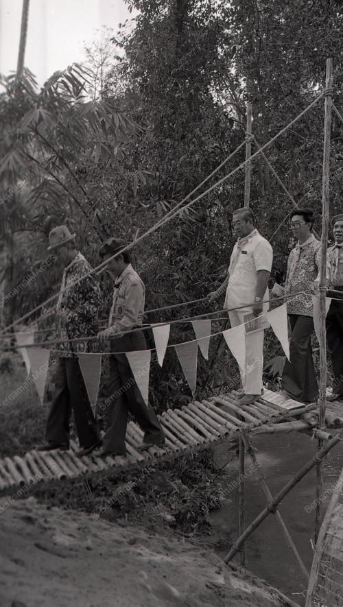 AWANG HASSAN