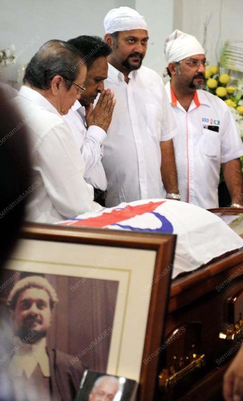 PG10_18042014_SAMY_VELLU