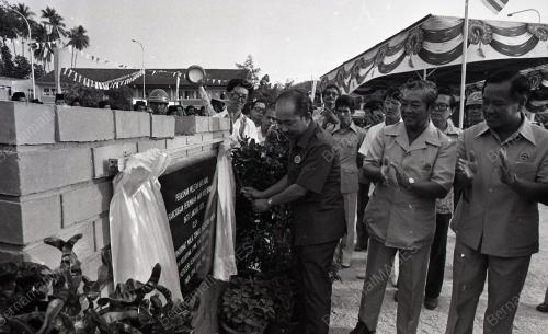 TENGKU RAZALEIGH HAMZAH