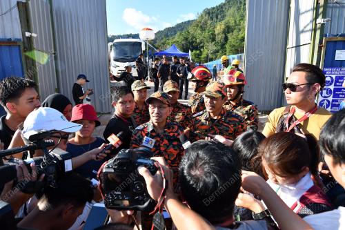 PG10_22102017_RUNTUHAN_BN201710219026