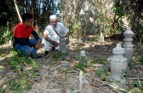 PG10_25062016_MAKAM_SAHABAT