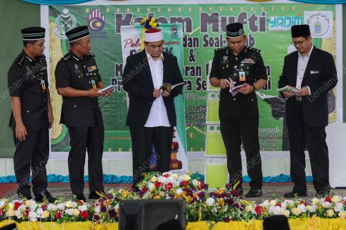 DATUK DR MOHD SUKKI OTHMAN