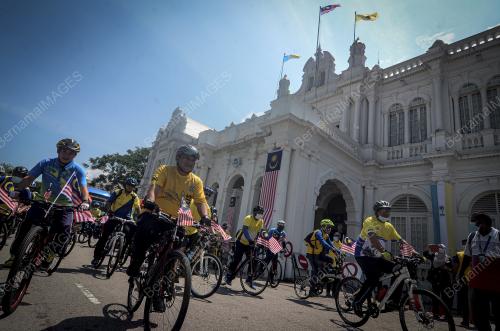 TUANKU SYED FAIZUDDIN PUTRA JAMALULLAIL