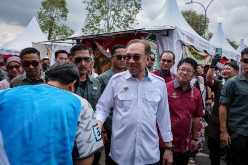 DATUK SERI ANWAR IBRAHIM