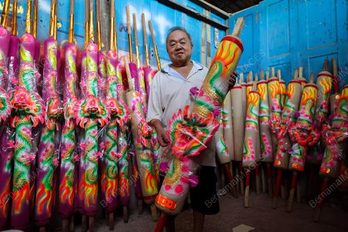 COLOK TAHUN BAHARU CINA
