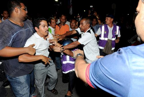 PG11_04092012_GADUH