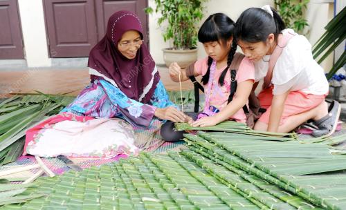 PG11_06072014_ANYAMAN_ATTAP