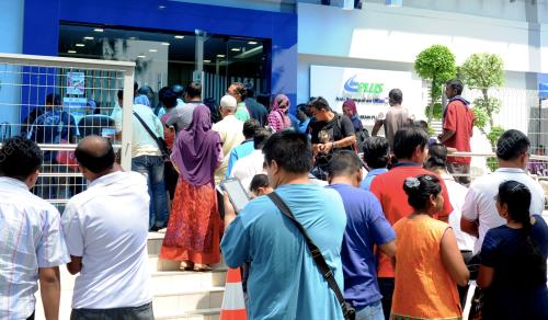 PG11_08092015_ORANG_RAMAI