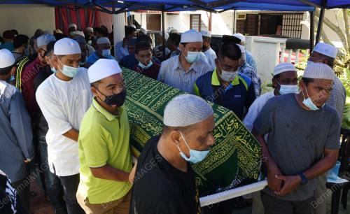 LAGENDA BOLASEPAK MENINGGAL DUNIA