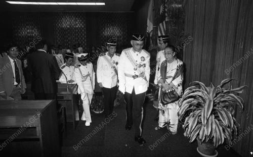 PG11_09072015_DEWAN_UNDANGAN