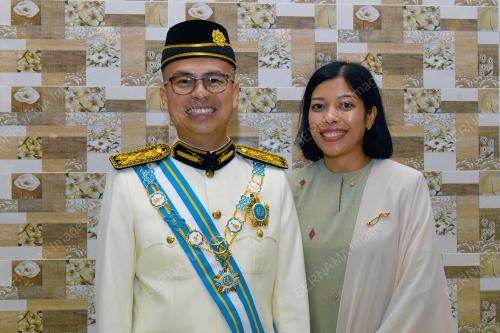 DATUK SERI FAHMI FADZIL