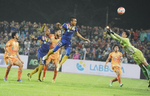 PG11_12092015_PENJAGA_GOL