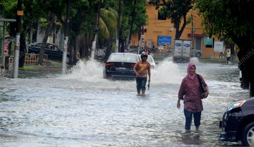 PG11_13052017_HARUNGI_BANJIR