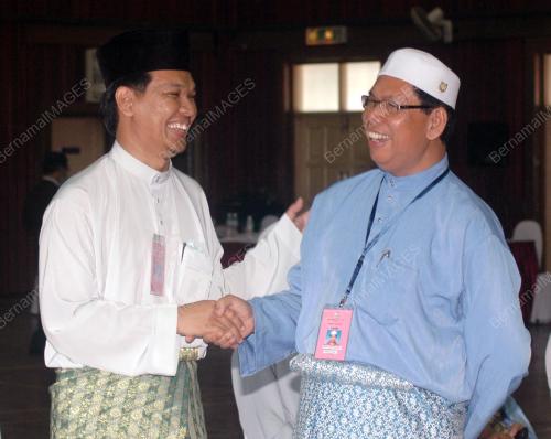 BERSALAMAN