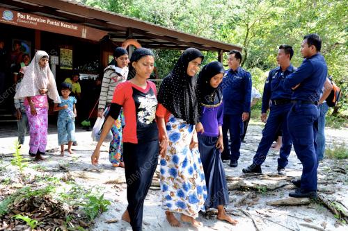 PG11_18022013_PENDATANG_KERACUT
