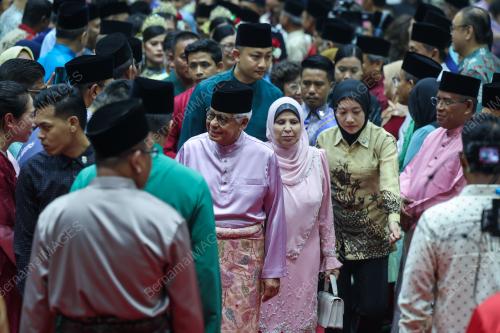 TUN AHMAD FUZI ABDUL RAZAK
