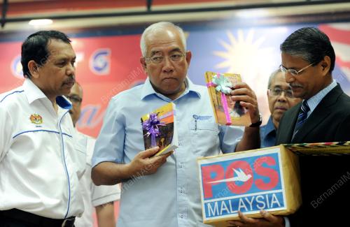 PG11_20092016_MENTERI_BUKU