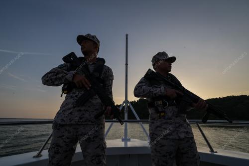 OPS KHAS PAGAR LAUT