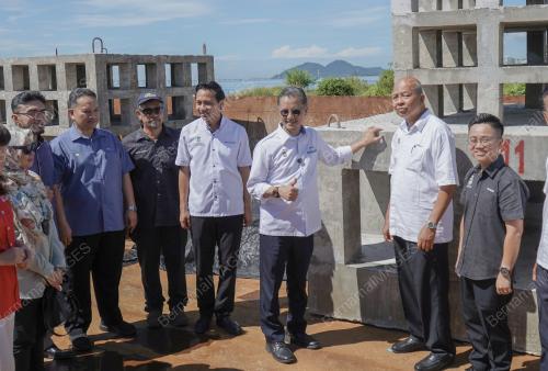 DATUK DR MOHAMAD ABDUL HAMID