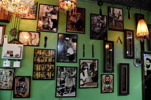 KEDAI GUNTING RAMBUT