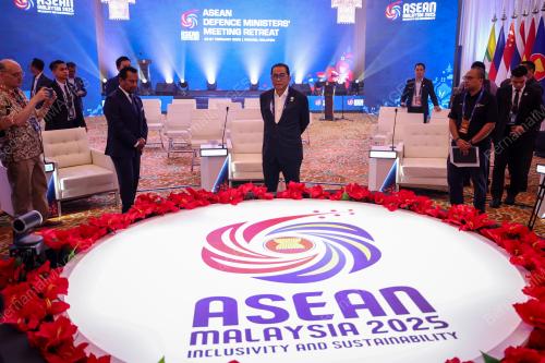 DATUK SERI MOHAMED KHALED NORDIN