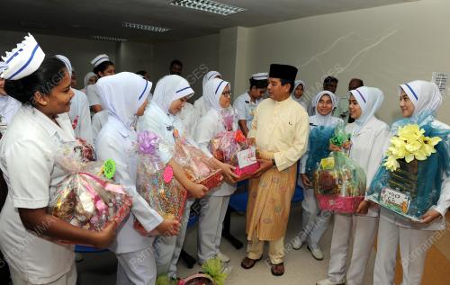 PG11_25062017_HILMI_HAMPER
