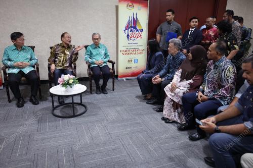 DATUK SERI ANUAR IBRAHIM