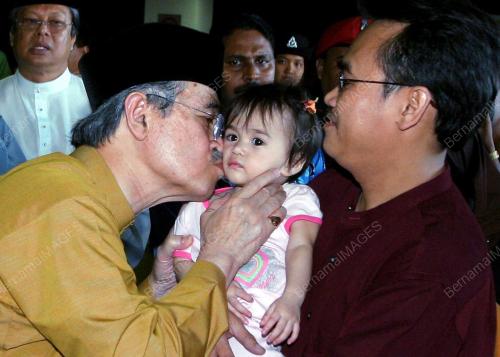 ABDULLAH AHMAD BADAWI
