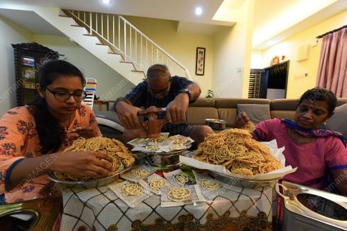 PERSIAPAN DEEPAVALI