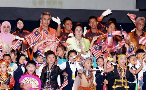 DATIN SERI ROSMAH MANSOR