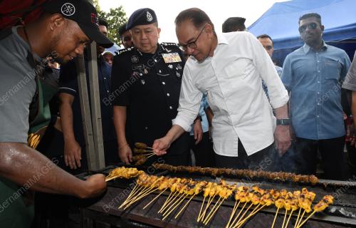 DATUK SERI ANWAR IBRAHIM