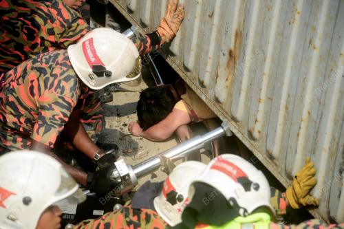 PG12_12022015_TERSEMPIT