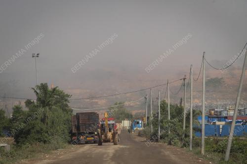 KEBAKARAN PELUPUSAN SAMPAH