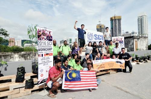 PG12_21122016_BERGAMBAR
