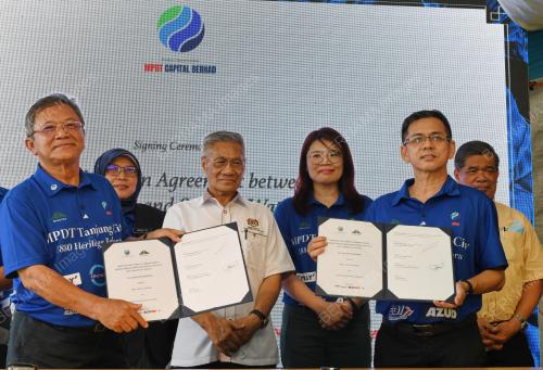 DATUK MANSOR OTHMAN