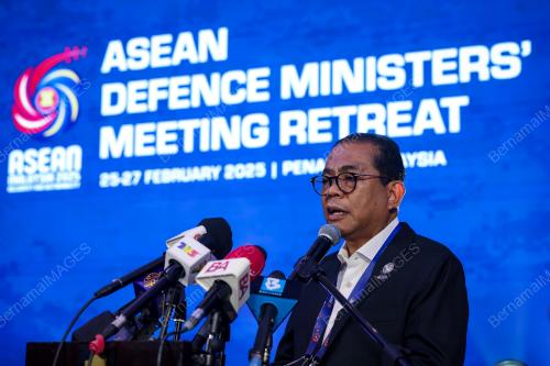 DATUK SERI MOHAMED KHALED NORDIN