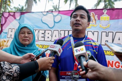FAHMI ZAINOL