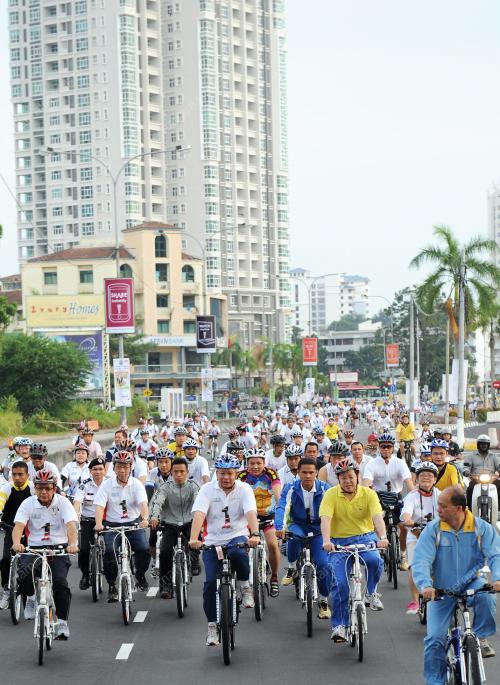 DATUK SERI MOHD NAJIB TUN RAZAK