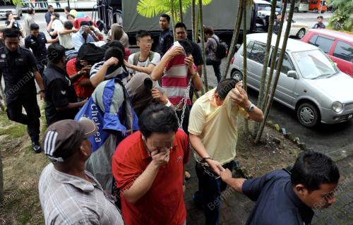 PG12_26022013_MAHKAMAH_BELI