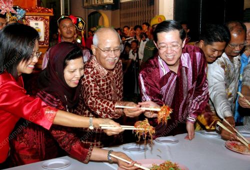 TAHUN BARU CINA
