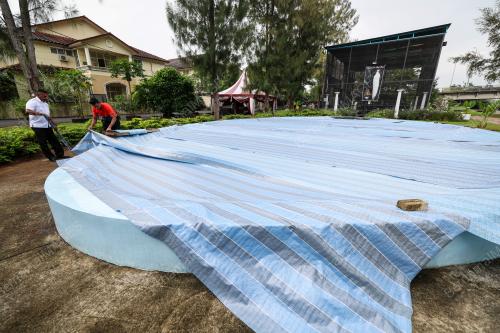 KOLAM AIR