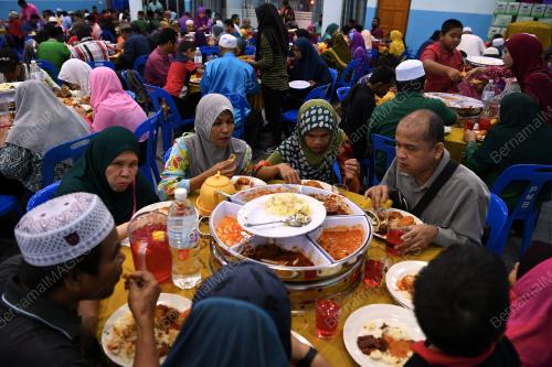 PG13_10052019_BUKA_PUASA_BN201905099248