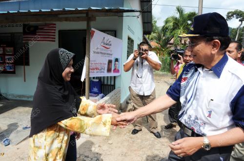 PG13_14042012_MENTERI_RUMAH