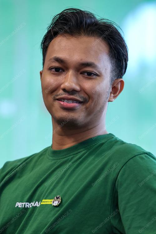 MUHAMMAD AZRI ABDUL LATEB